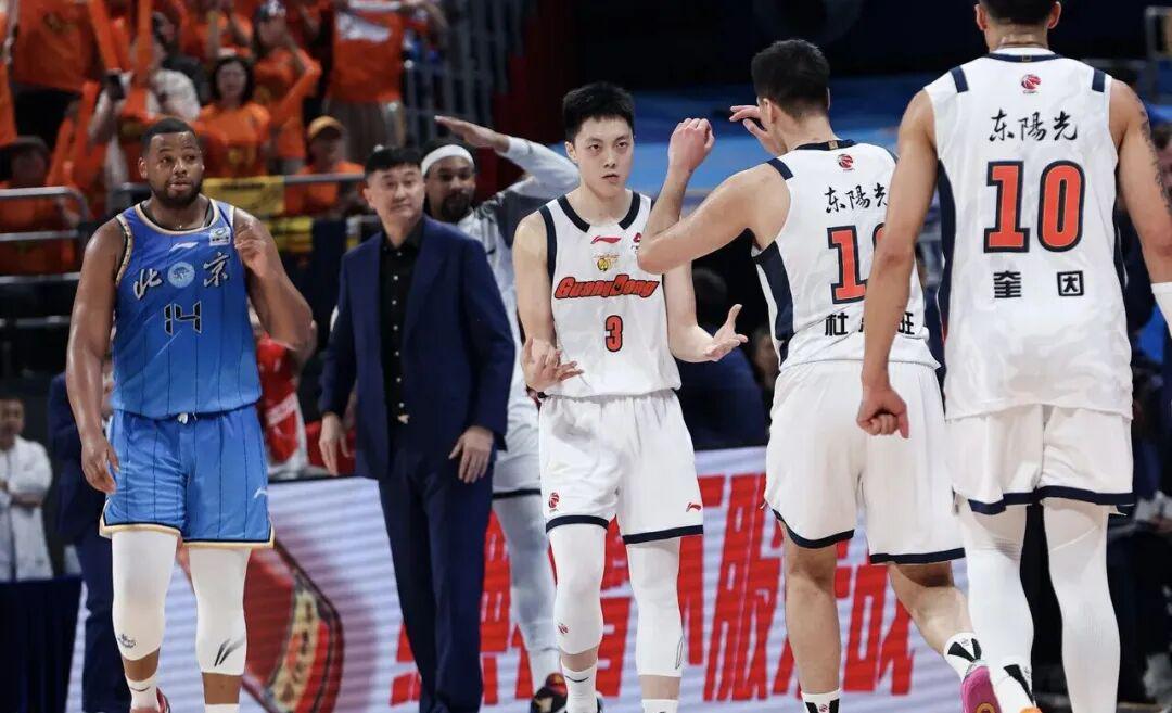 时隔53年尼克斯终圆梦,可他们为什么等了这么久?